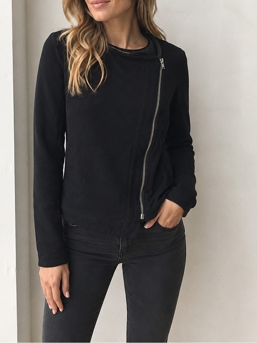Chaser Womens Moto Jacket black Medium Cropped Minimalist Lightweight Jacket